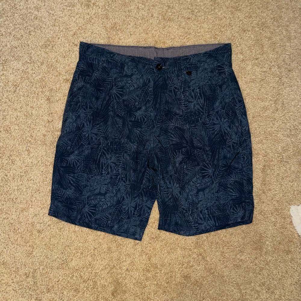 2/$15 V46 Men's Blue Patterned Golf Shorts